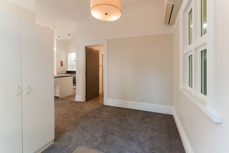 Photo of property in 330 Tinakori Road, Thorndon, Wellington, 6011