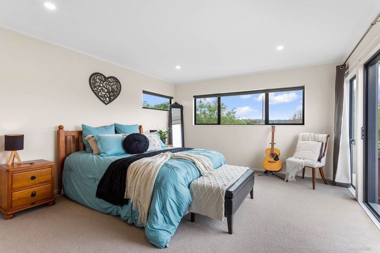 Photo of property in 22 Princeton Parade, Albany, Auckland, 0632