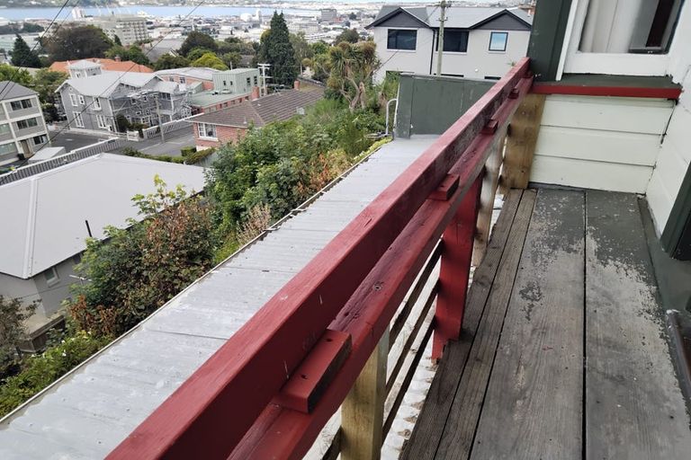 Photo of property in 74 Heriot Row, North Dunedin, Dunedin, 9016