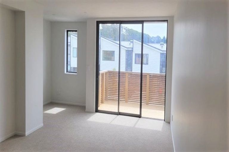 Photo of property in 39 Holystone Road, Whitby, Porirua, 5024