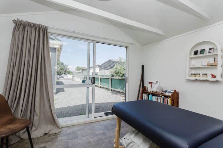 Photo of property in 11 Waterloo Street, Dannevirke, 4930