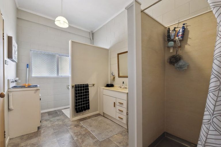 Photo of property in 2 Hobson Street, New Plymouth, 4312