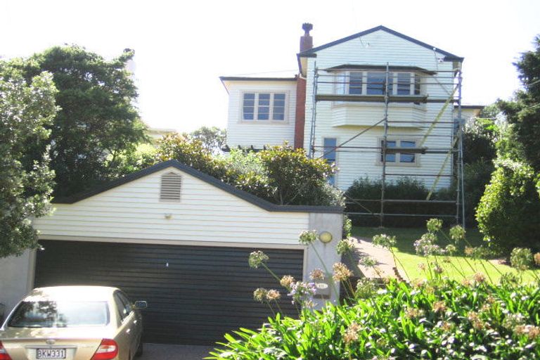 Photo of property in 15 Benares Street, Khandallah, Wellington, 6035