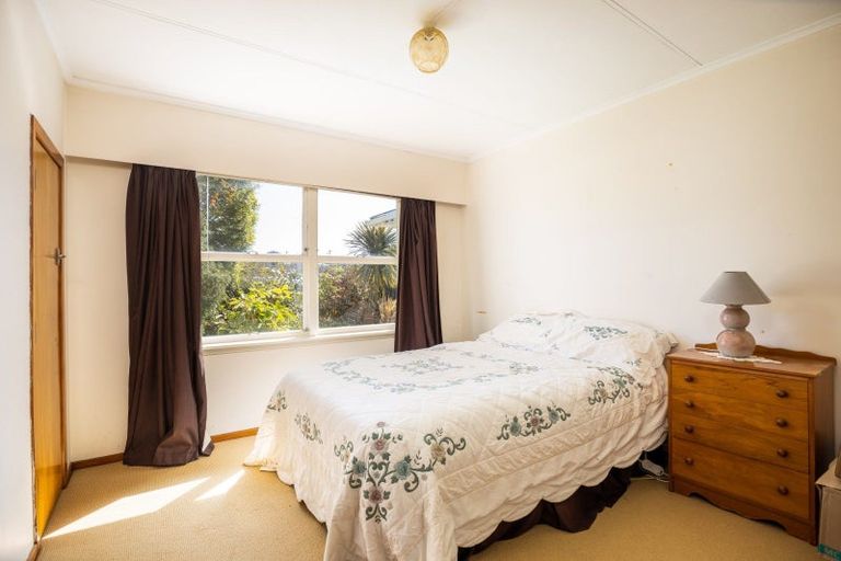 Photo of property in 3 Penrith Street, Westown, New Plymouth, 4310