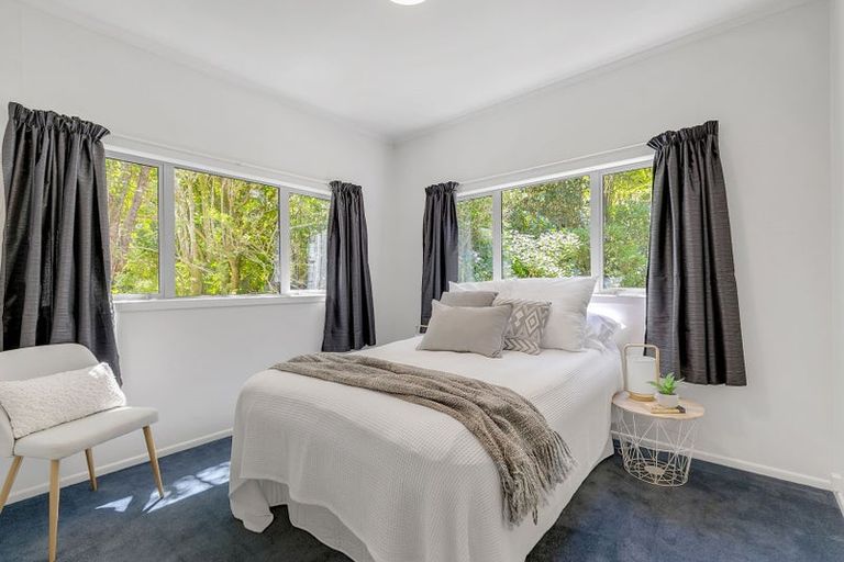 Photo of property in 64 Cluny Road, Plimmerton, Porirua, 5026