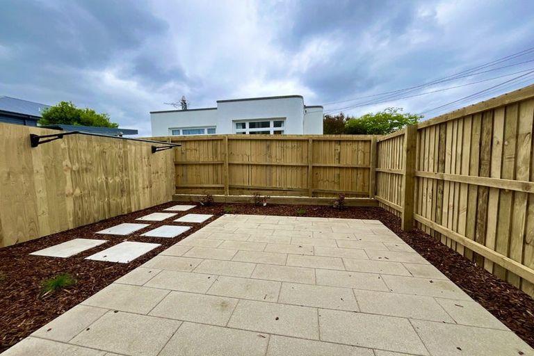 Photo of property in 2/72 Southampton Street, Sydenham, Christchurch, 8023