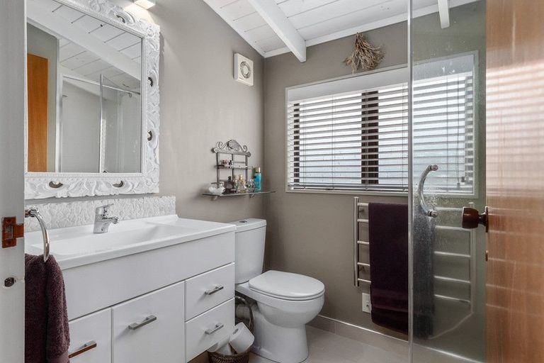 Photo of property in 12 Garnet Drive, Papamoa Beach, Papamoa, 3118