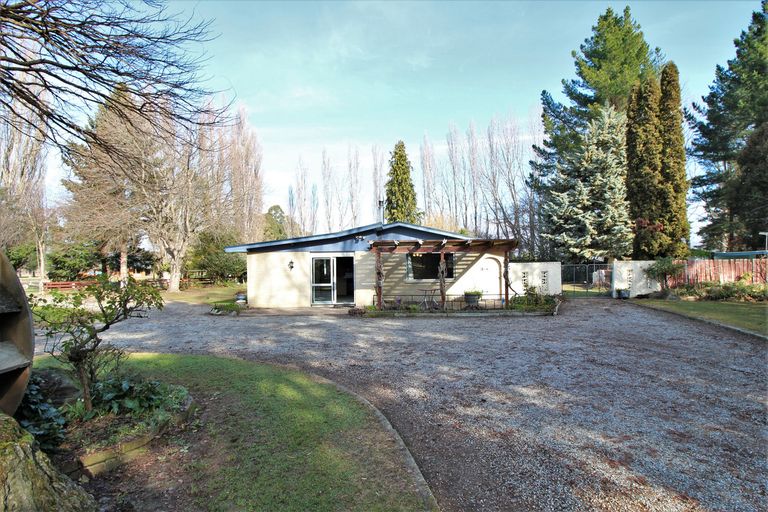 Photo of property in 413 Clyde-alexandra Road, Alexandra, 9391