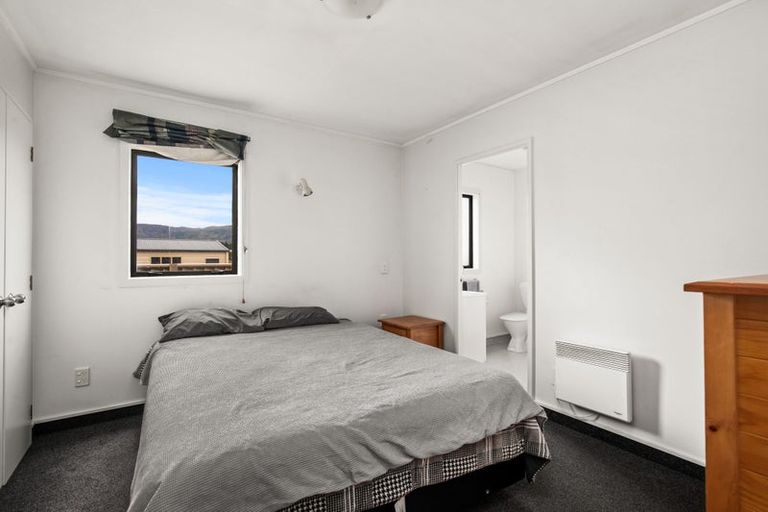 Photo of property in 8a Mckellar Court, Cromwell, 9310