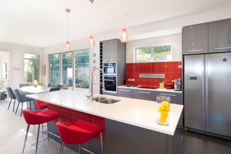 Photo of property in 8 Millway Place, Huntsbury, Christchurch, 8022