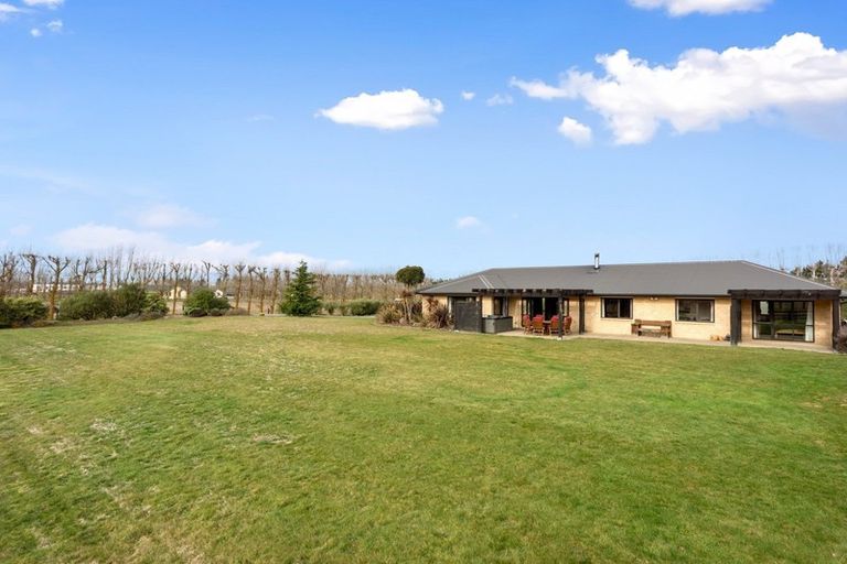 Photo of property in 29 Priors Road, Fernside, Rangiora, 7471