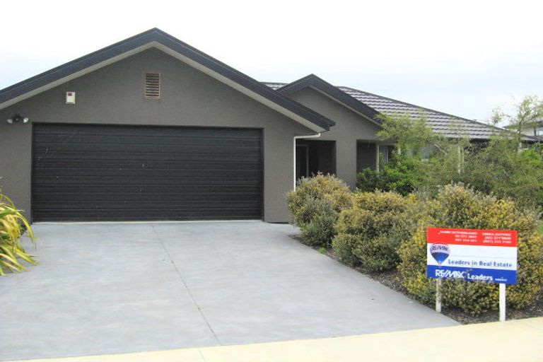 Photo of property in 15 Pewter Place, Northwood, Christchurch, 8051