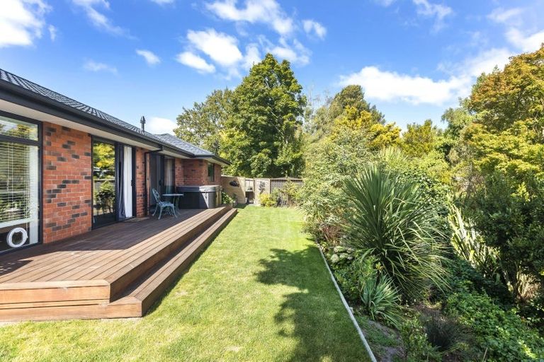 Photo of property in 11 Styxspring Lane, Harewood, Christchurch, 8051