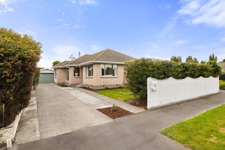 Photo of property in 71 Wingate Street, Redwood, Christchurch, 8051