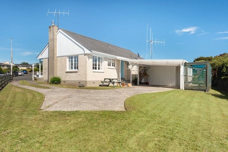 Photo of property in 6 Kylemore Place, Te Puke, 3119
