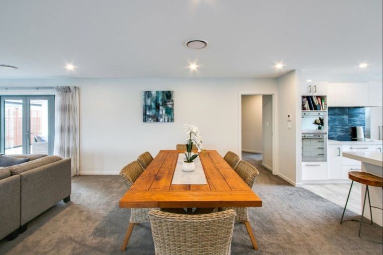 Photo of property in 22 Rakaia Way, Poraiti, Napier, 4112