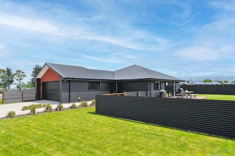 Photo of property in 8 Old Orchard Road, Solway, Masterton, 5810