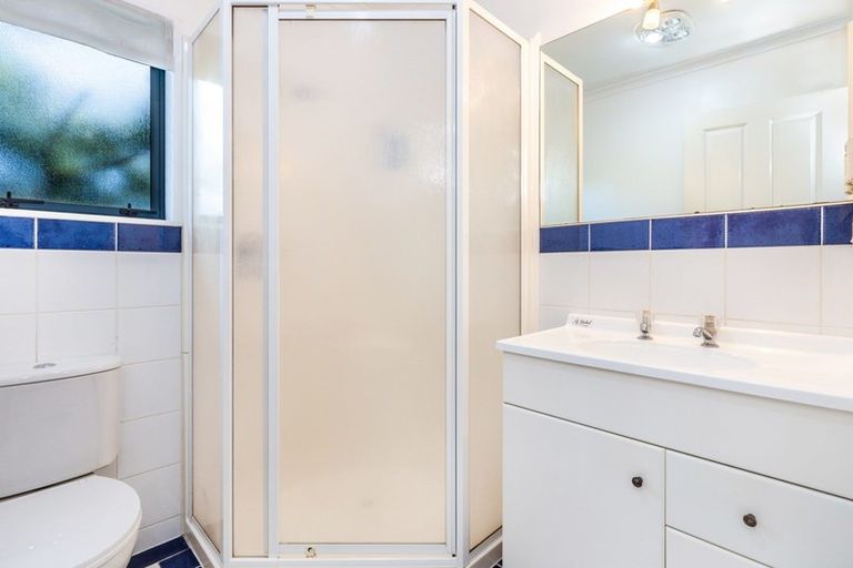 Photo of property in 1/2 Astelia Way, Waipahihi, Taupo, 3330