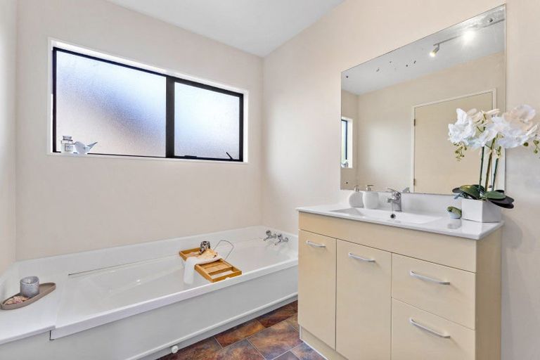 Photo of property in 3/36a Salisbury Road, Birkdale, Auckland, 0626