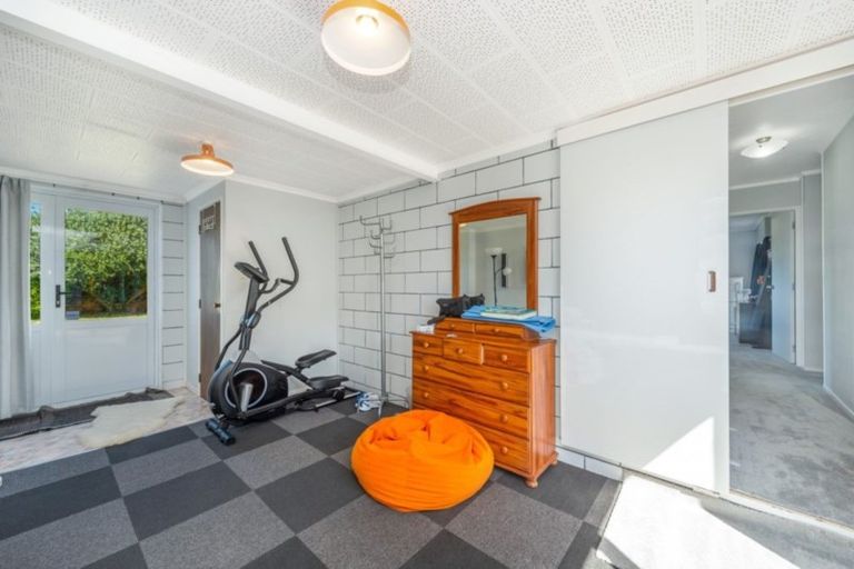 Photo of property in 6 Sandringham Road, Enderley, Hamilton, 3214