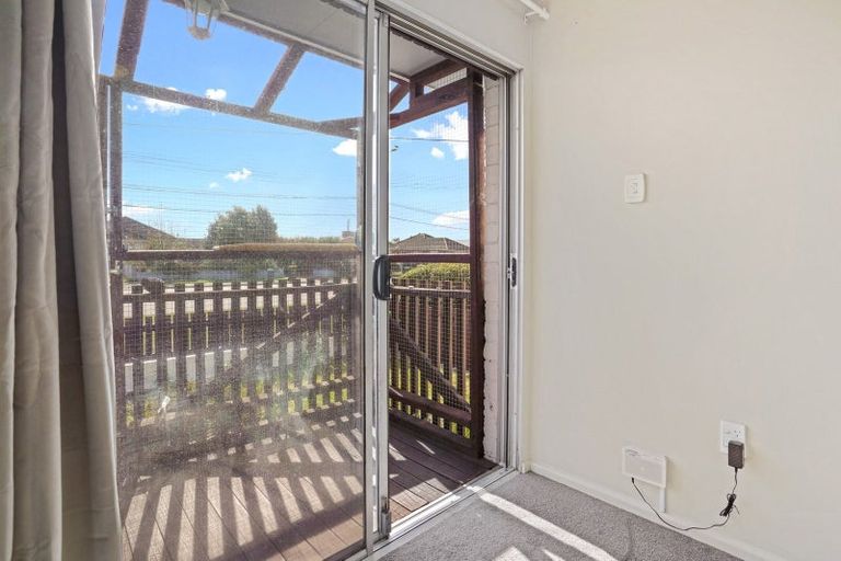 Photo of property in 1/374 Pages Road, Aranui, Christchurch, 8061