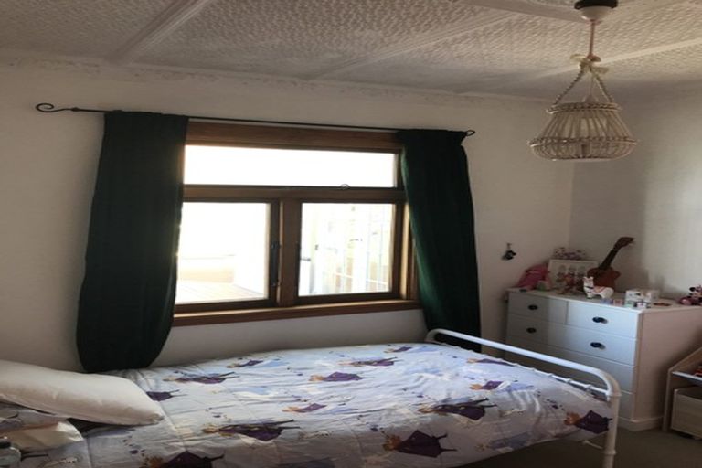 Photo of property in 36 South Street, West End, Palmerston North, 4410