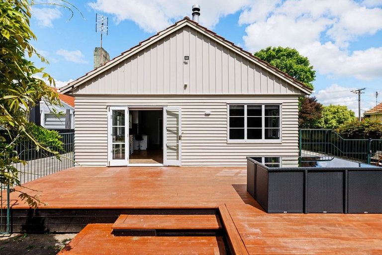 Photo of property in 9 Grosvenor Street, Cambridge, 3434