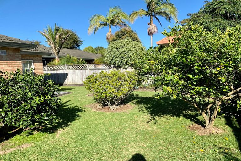 Photo of property in 19a Oakridge Drive, Kerikeri, 0230