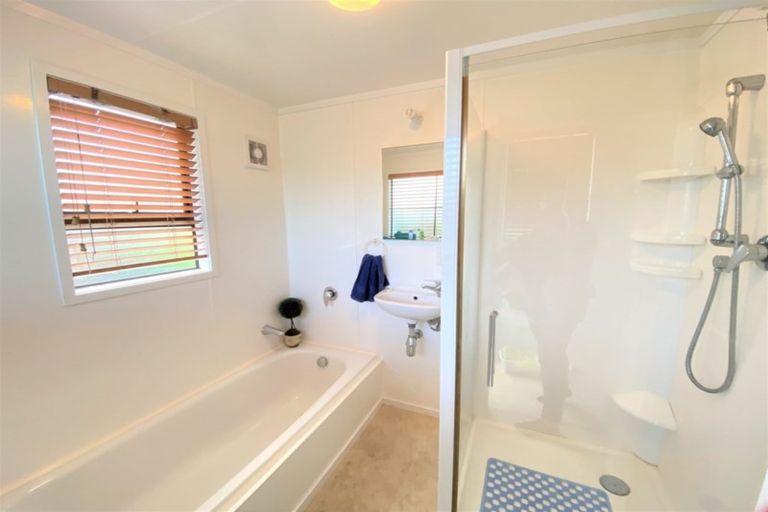 Photo of property in 23 Ocean View Terrace, Baylys Beach, Dargaville, 0377