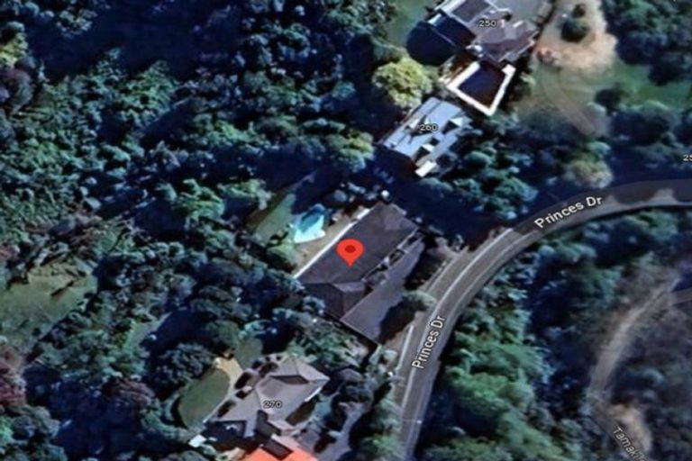 Photo of property in 262 Princes Drive, Britannia Heights, Nelson, 7010