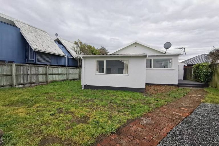 Photo of property in 179 Pacific Road, North New Brighton, Christchurch, 8083