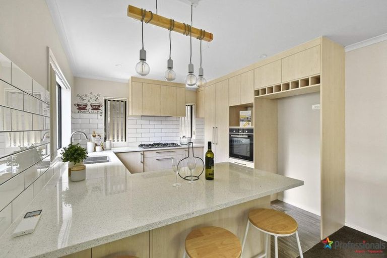 Photo of property in 3a Tagor Street, Glen Eden, Auckland, 0602