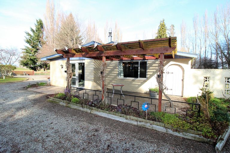 Photo of property in 413 Clyde-alexandra Road, Alexandra, 9391