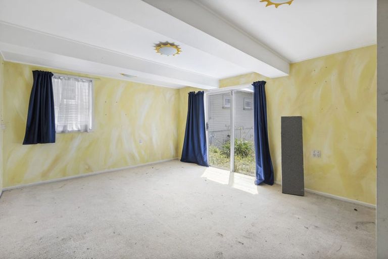 Photo of property in 72 Mitchell Street, Brooklyn, Wellington, 6021