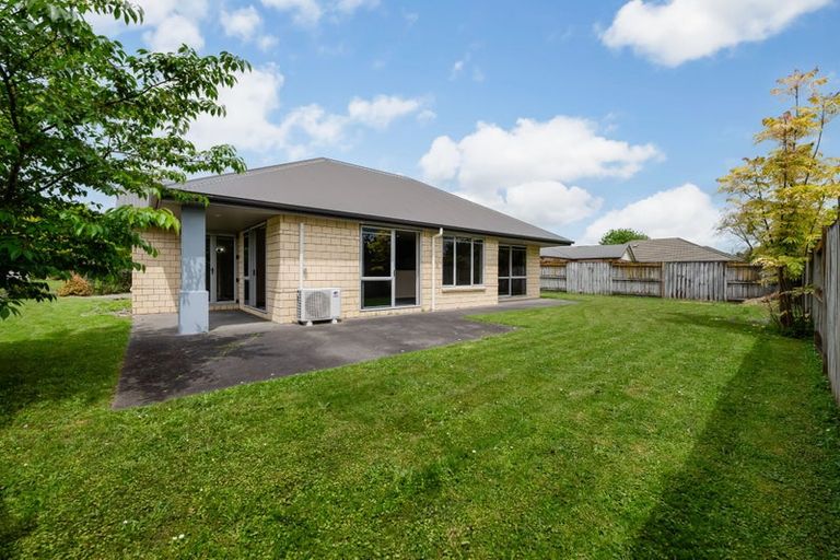 Photo of property in 19 Innswood Place, Rototuna North, Hamilton, 3210