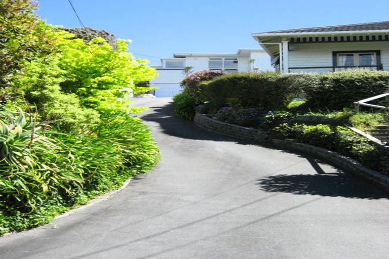 Photo of property in 60a Nicholson Road, Khandallah, Wellington, 6035