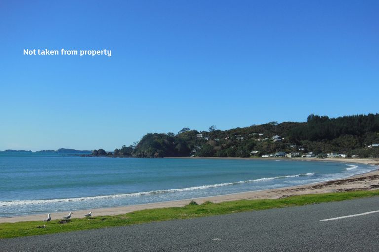 Photo of property in 18 Motutara Road, Oakura, Hikurangi, 0184