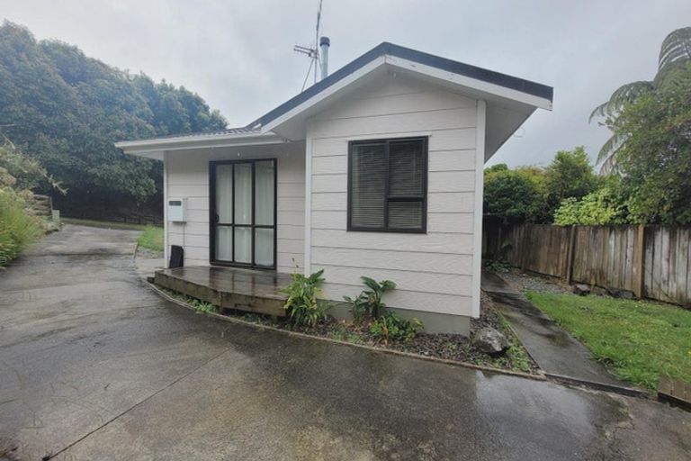 Photo of property in 1-2 Seagull Place, Whitby, Porirua, 5024