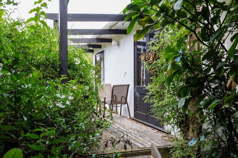 Photo of property in 16 Stanly Street, Eketahuna, 4900