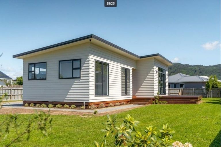 Photo of property in 56 Wallace Street, Featherston, 5710