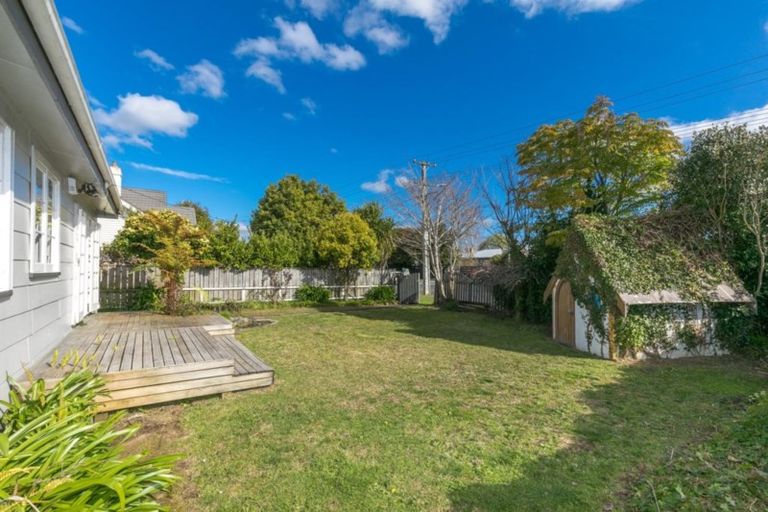 Photo of property in 1064 Heaphy Terrace, Fairfield, Hamilton, 3214