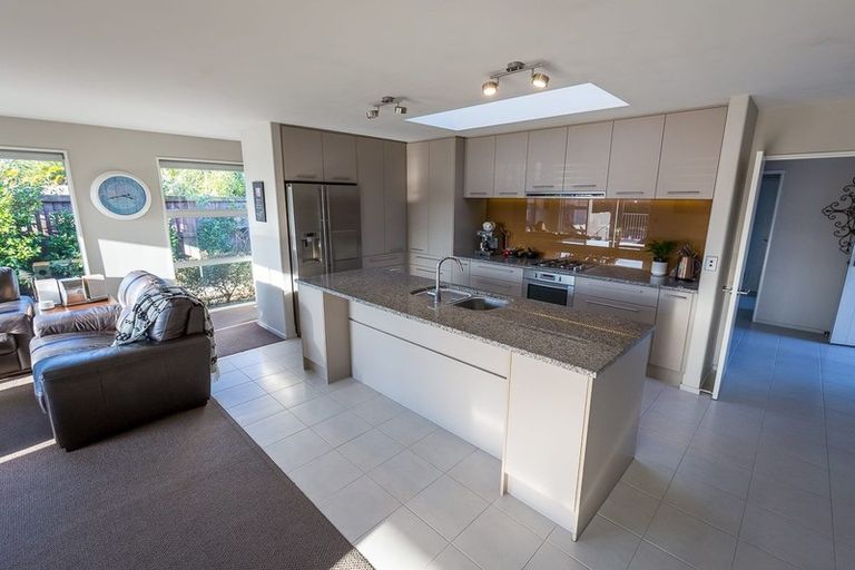 Photo of property in 57 Mokihi Gardens, Hillmorton, Christchurch, 8024