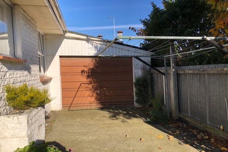 Photo of property in 2/4 Clifton Street, Windsor, Invercargill, 9810