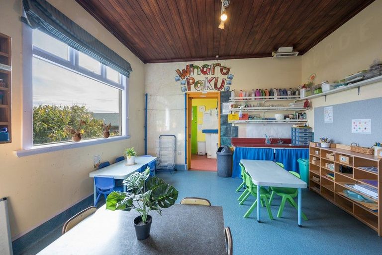 Photo of property in 112 Parkers Road, Tahunanui, Nelson, 7011