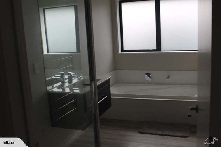 Photo of property in 19 Dunlop Crescent, Rolleston, 7614