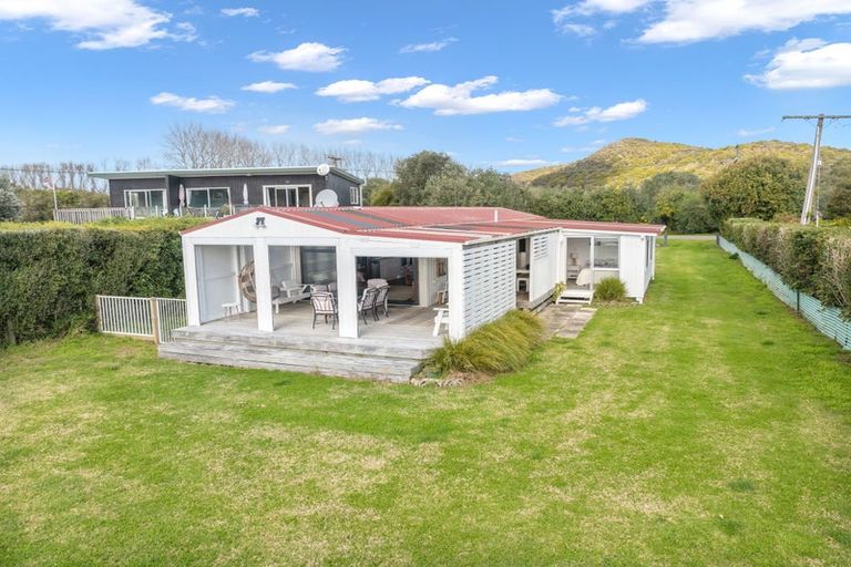 Photo of property in 39 Mahanga Road, Pataua South, Parua Bay, 0192