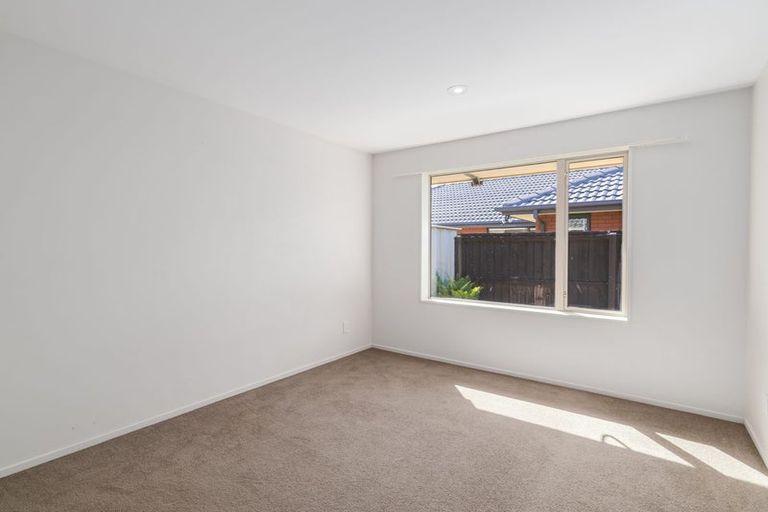 Photo of property in 3 Burbank Drive, Aidanfield, Christchurch, 8025