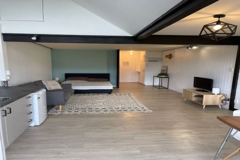 Photo of property in 3 Burnby Place, Te Anau, 9679