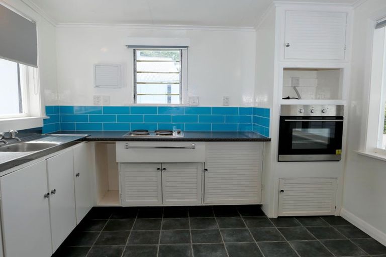 Photo of property in 130a Main Road North, Woodend, 7610