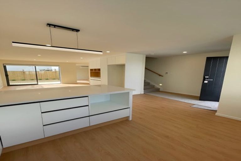 Photo of property in 14c Fortyfoot Lane, Sunnyhills, Auckland, 2010